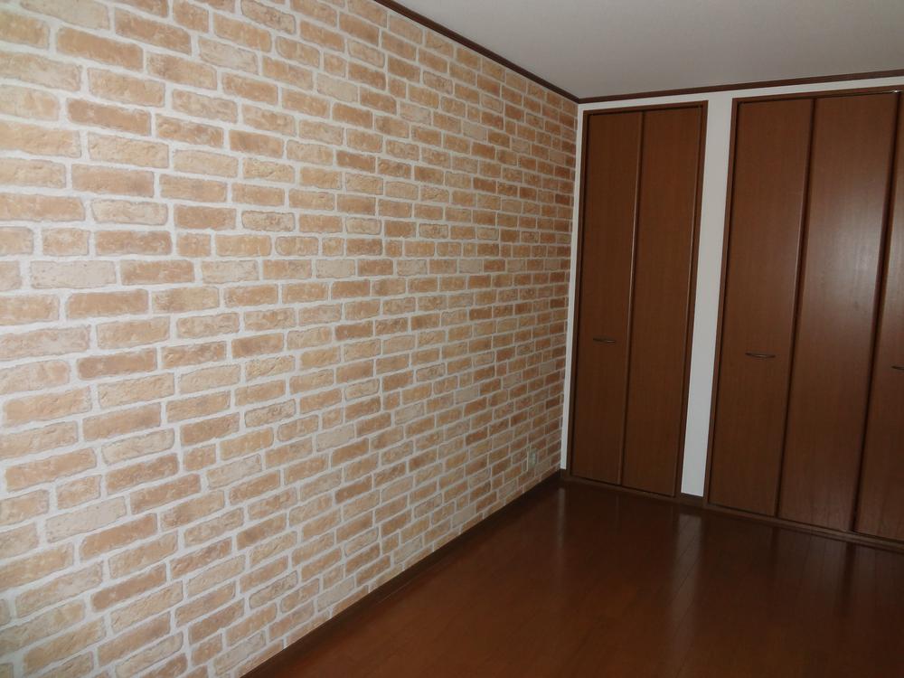 Non-living room. Indoor (June 2013) Shooting