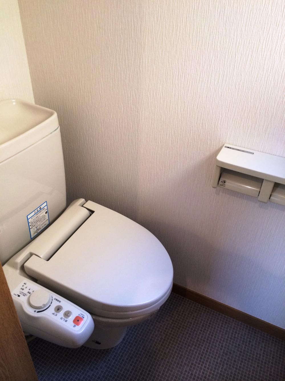 Toilet. Restroom with cleanliness.