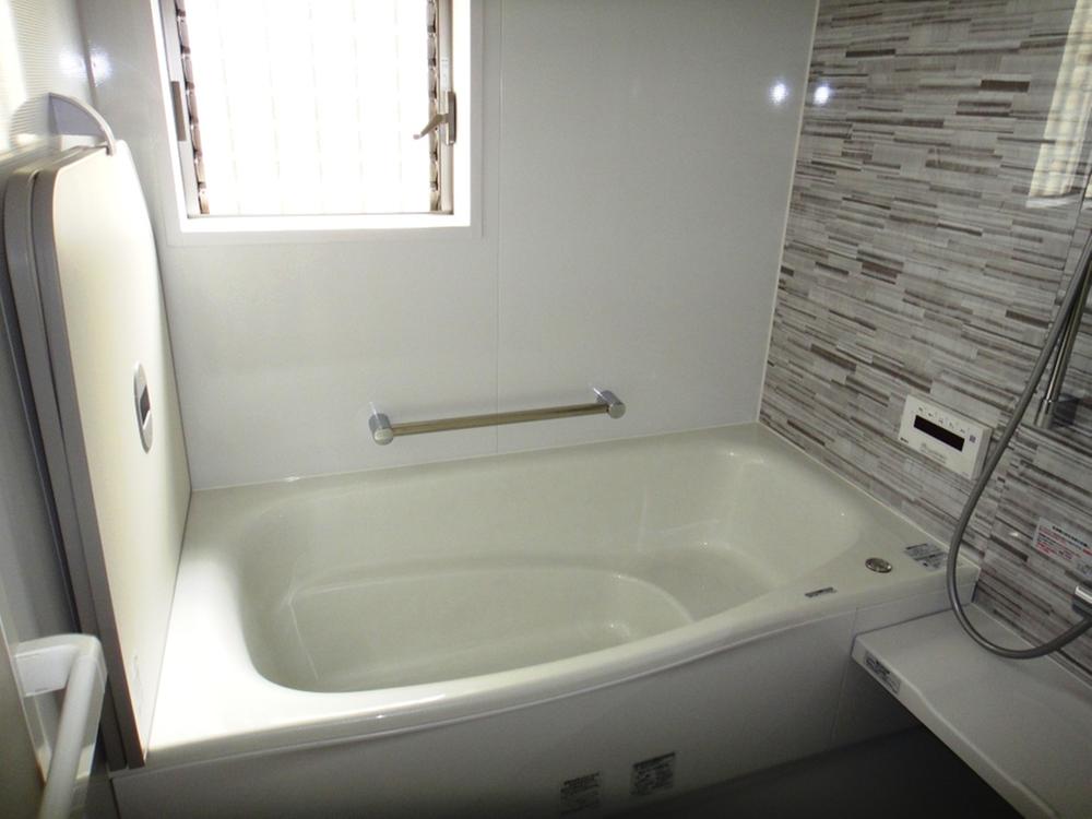 Same specifications photo (bathroom). ( Building) same specification