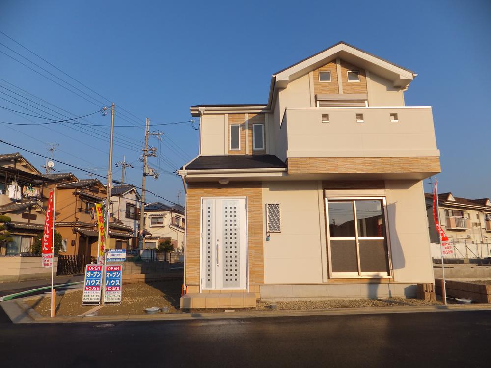 Same specifications photos (appearance). ( Building) same specification