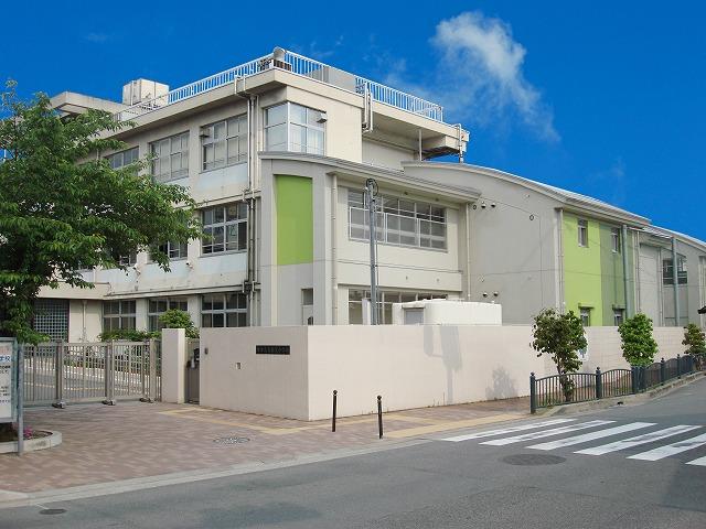 Primary school. 842m to Mihara North Elementary School