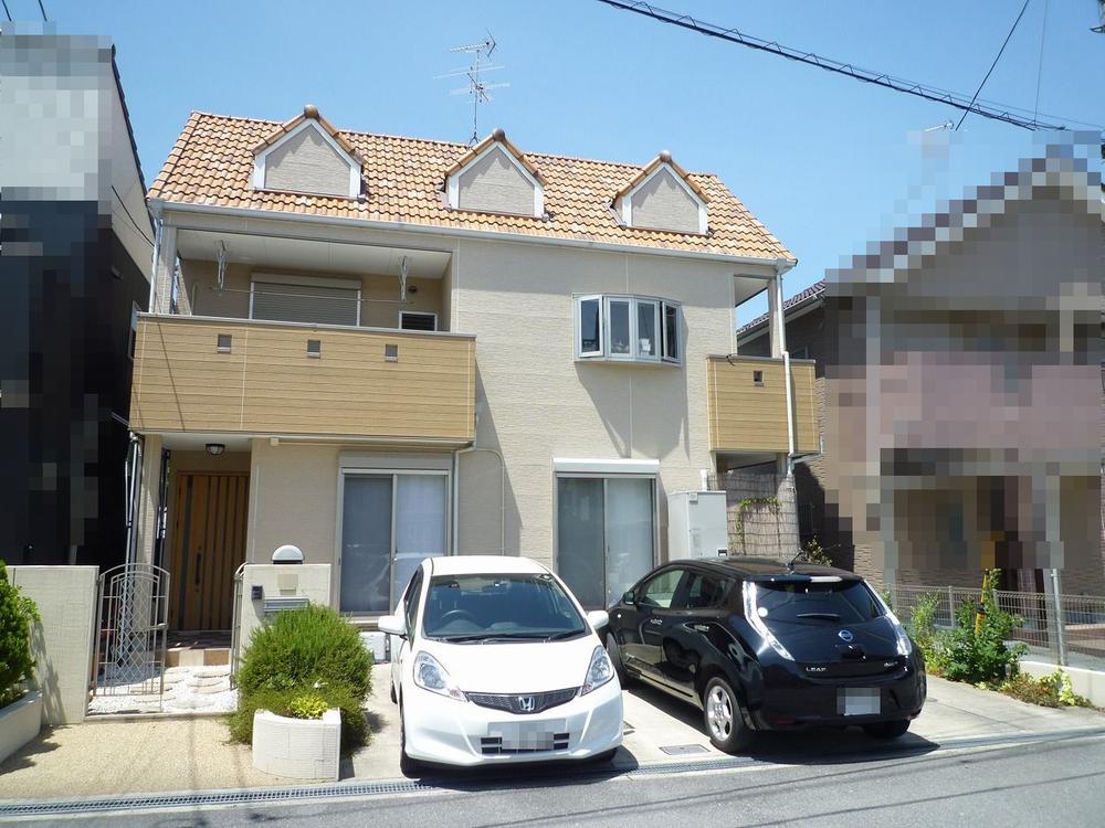 Local appearance photo. Local (07 May 2013) Shooting