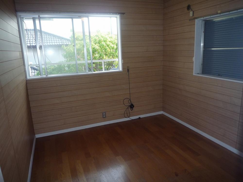 Non-living room. Indoor (June 2013) Shooting