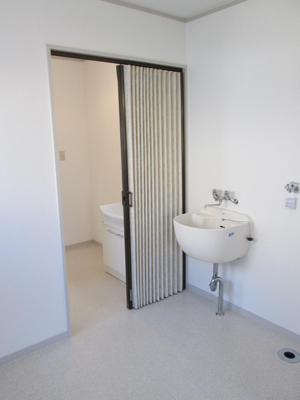 Other introspection. This is likely to work in the basin space spacious.