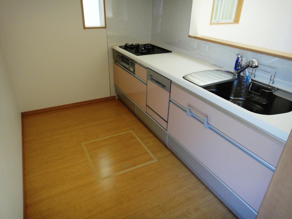 Same specifications photo (kitchen). ( Building) same specification