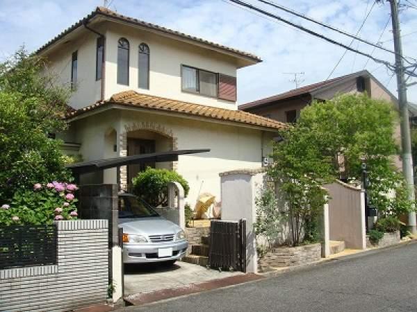 Local appearance photo. Heisei was construction May 2009 outside the structure.