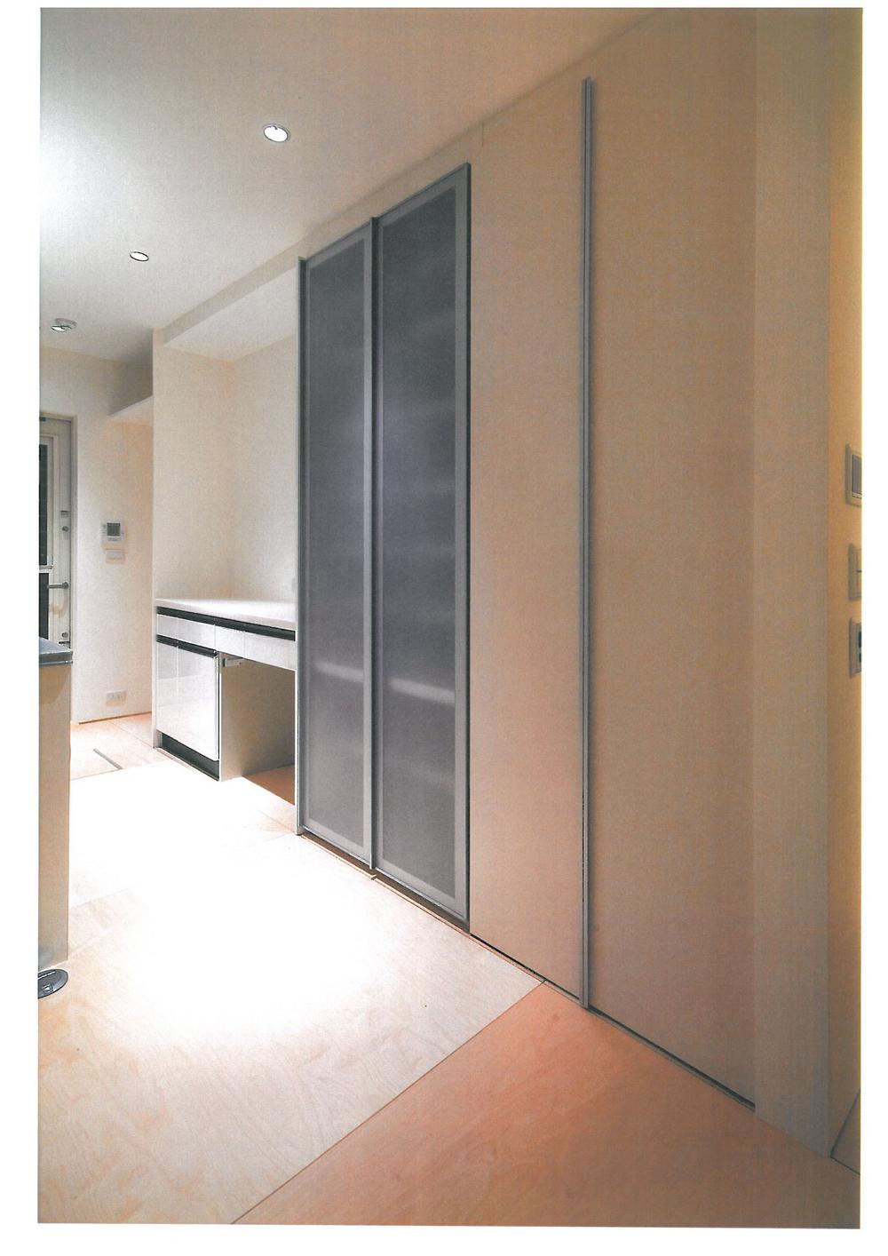 Receipt. Indoor (February 2007) Shooting, Kitchen is the back of the storage.