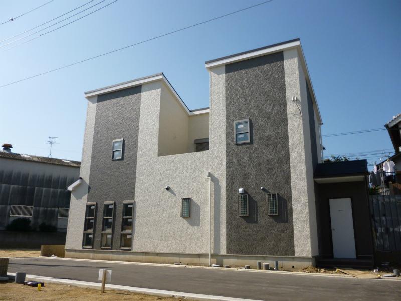 Local appearance photo. Model house (F No. land) nearing completion