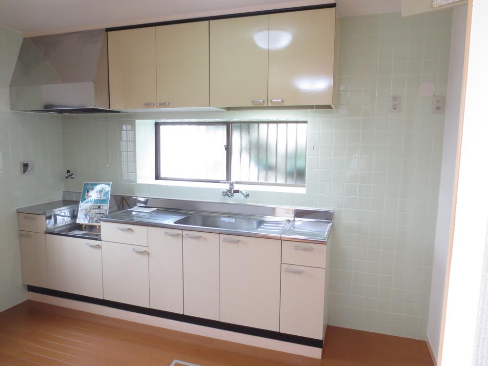 Kitchen. It is beautiful and easy-to-use kitchen ☆
