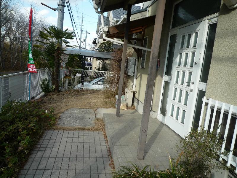 Entrance. Entrance porch