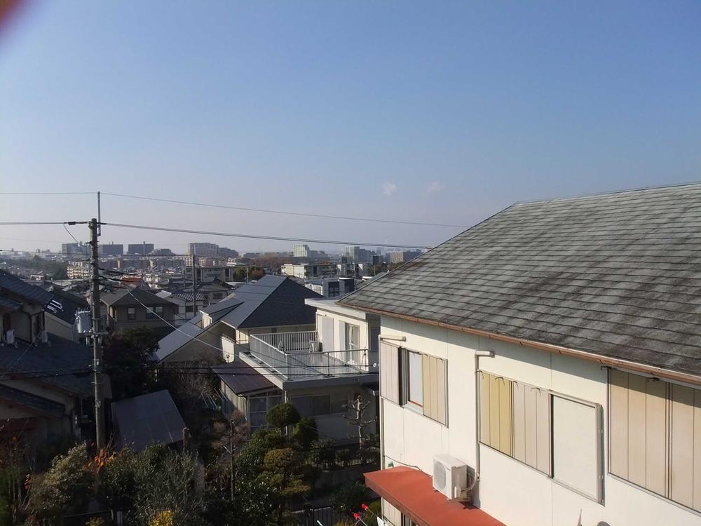 Other. Is the view from the second floor, Good day you can see the Akashi Kaikyo Bridge of weather.