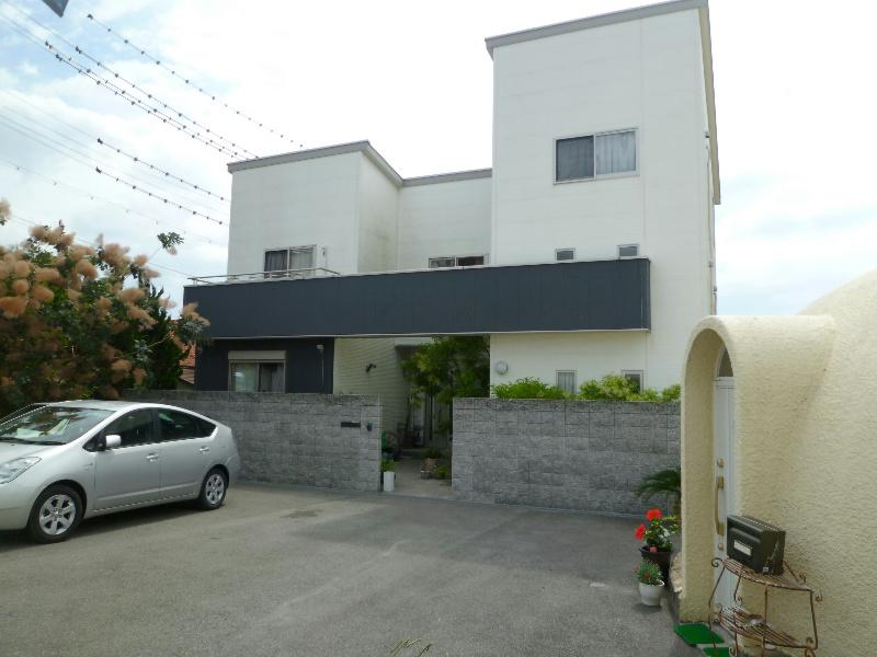 Local appearance photo. Building appearance