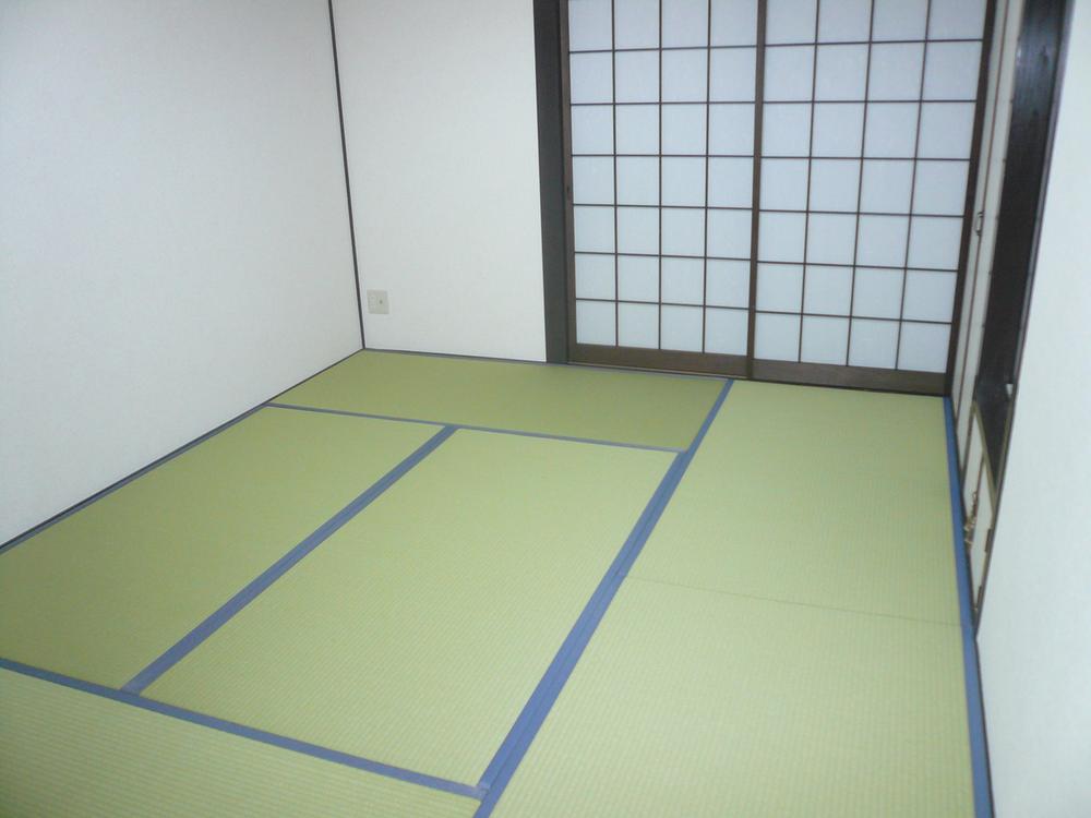 Non-living room. The first floor Japanese-style room