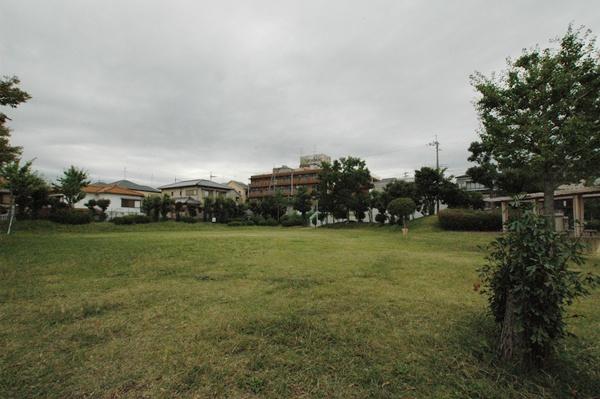 Hospital. 140m to love wind hospital