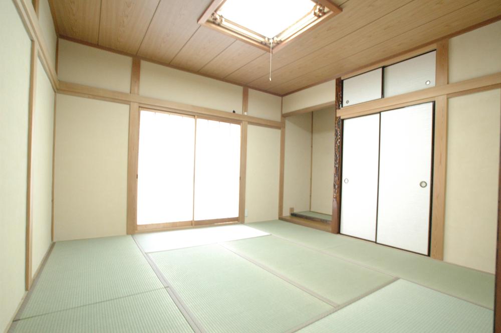 Non-living room. Local (April 2013) Shooting