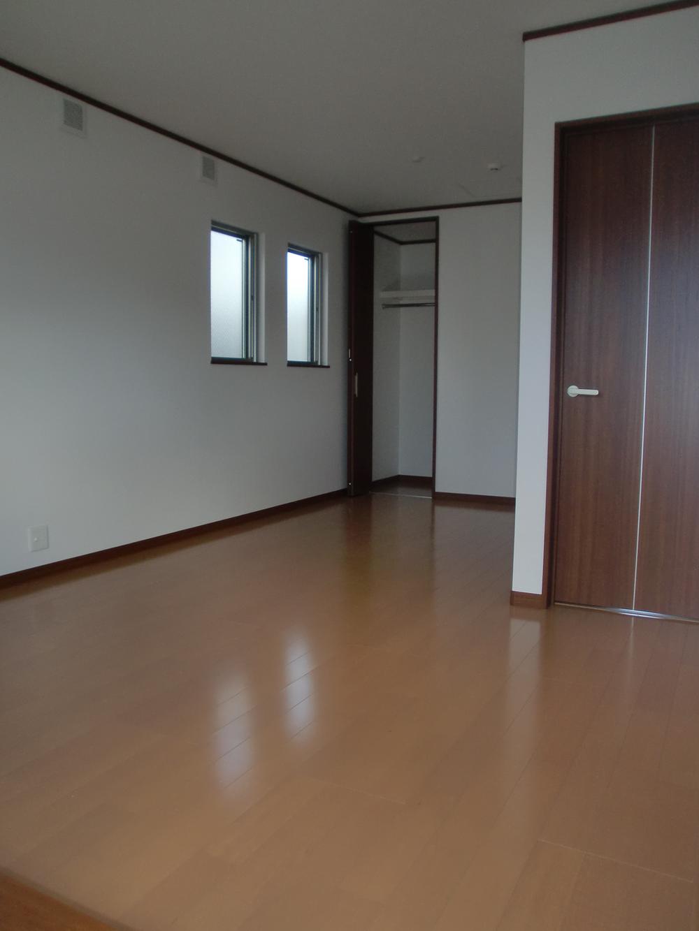 Non-living room. Storage is also rich rooms.