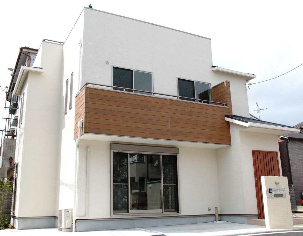 Same specifications photos (appearance). Example of construction appearance