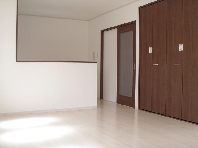 Same specifications photos (living). ( Building) same specification