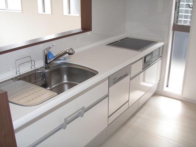 Same specifications photo (kitchen). ( Building) same specification