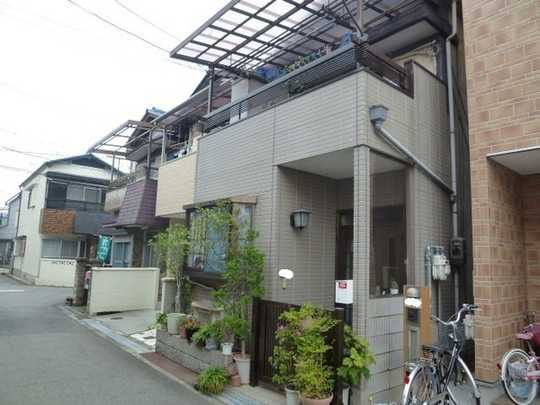 Local appearance photo