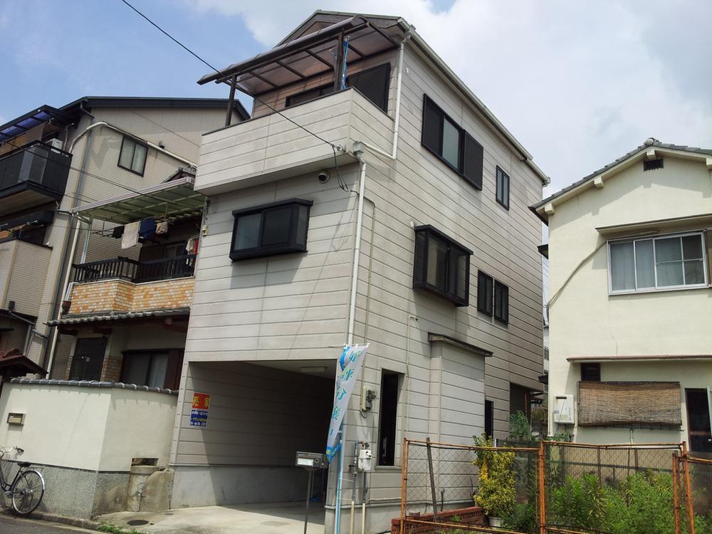 Local appearance photo. local