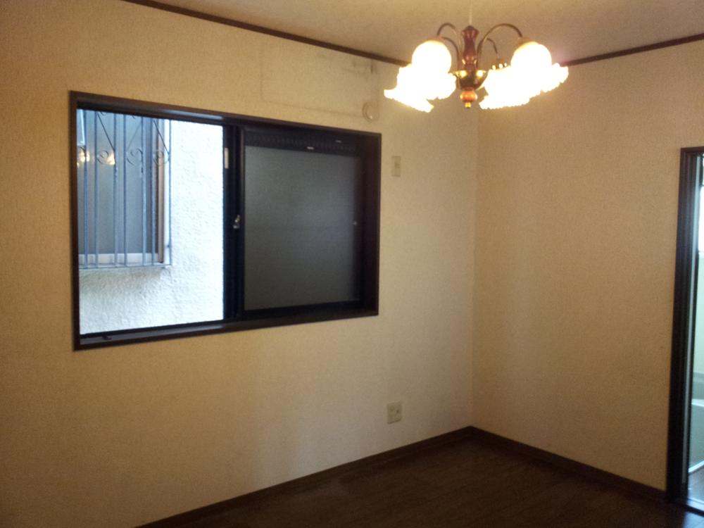 Non-living room. 1 Kaikyoshitsu