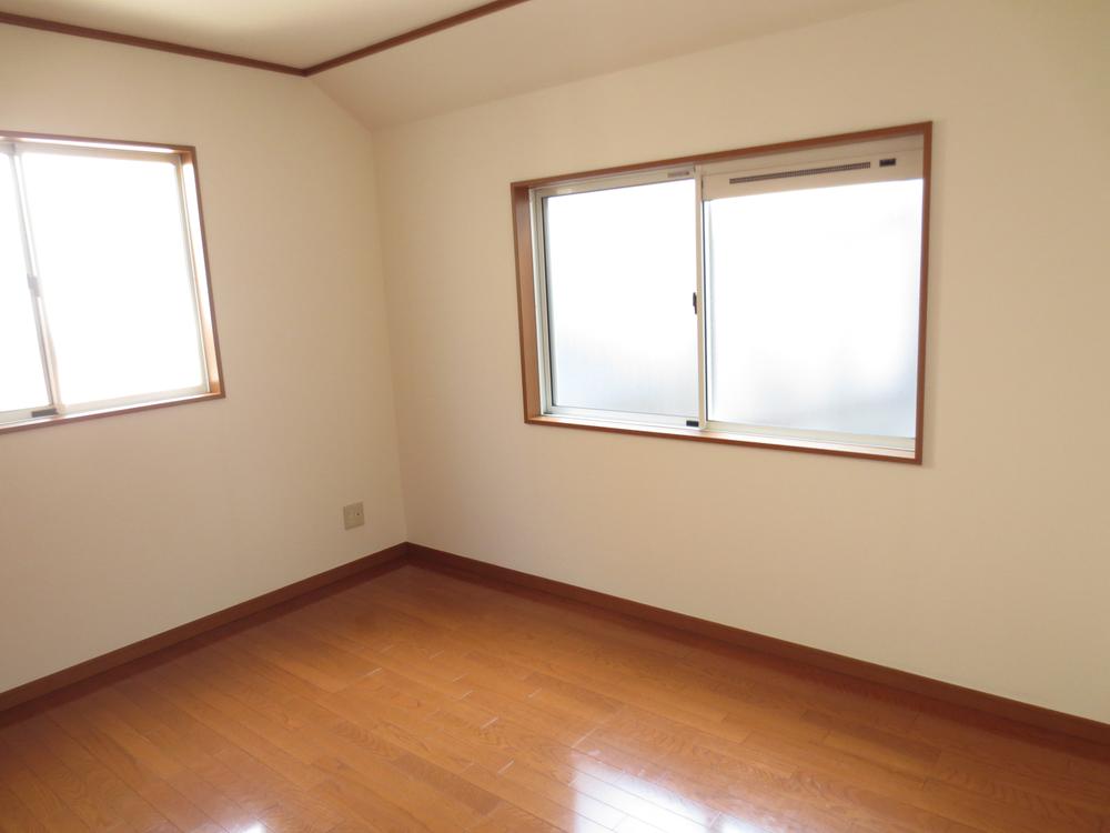 Non-living room. The second floor Western-style