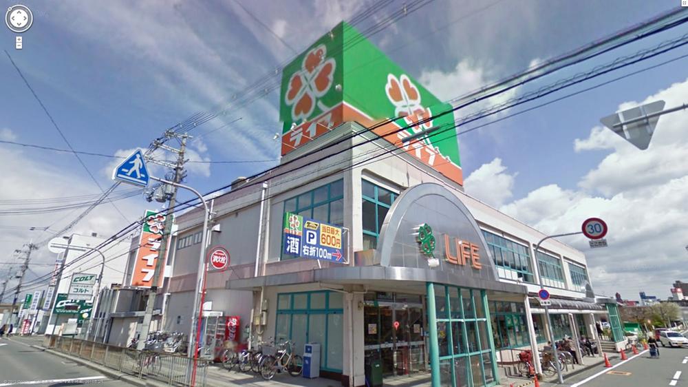 Supermarket. Up to life deep shop 1149m