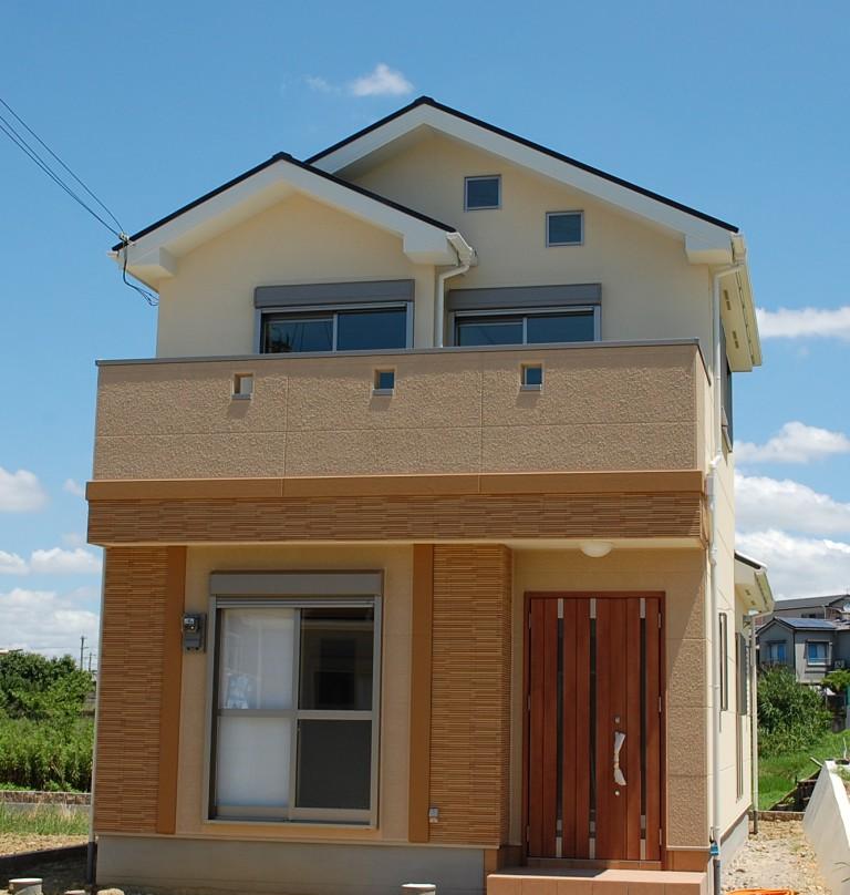 Rendering (appearance). Outer wall and paste stylish tile to ALC concrete board