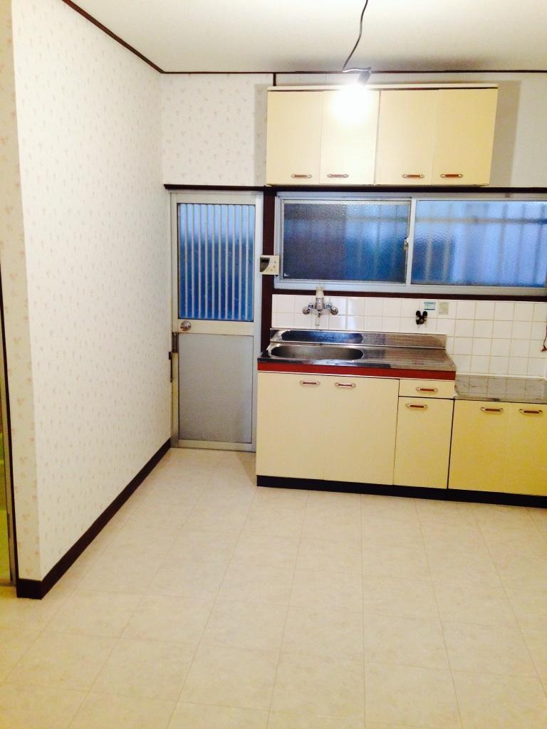 Kitchen. 2013 December 7 shooting