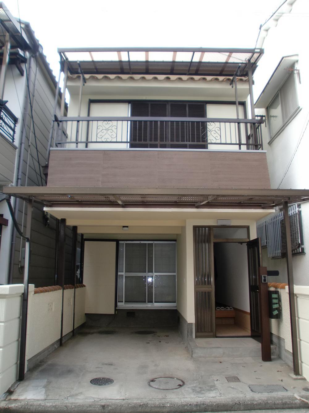 Local appearance photo