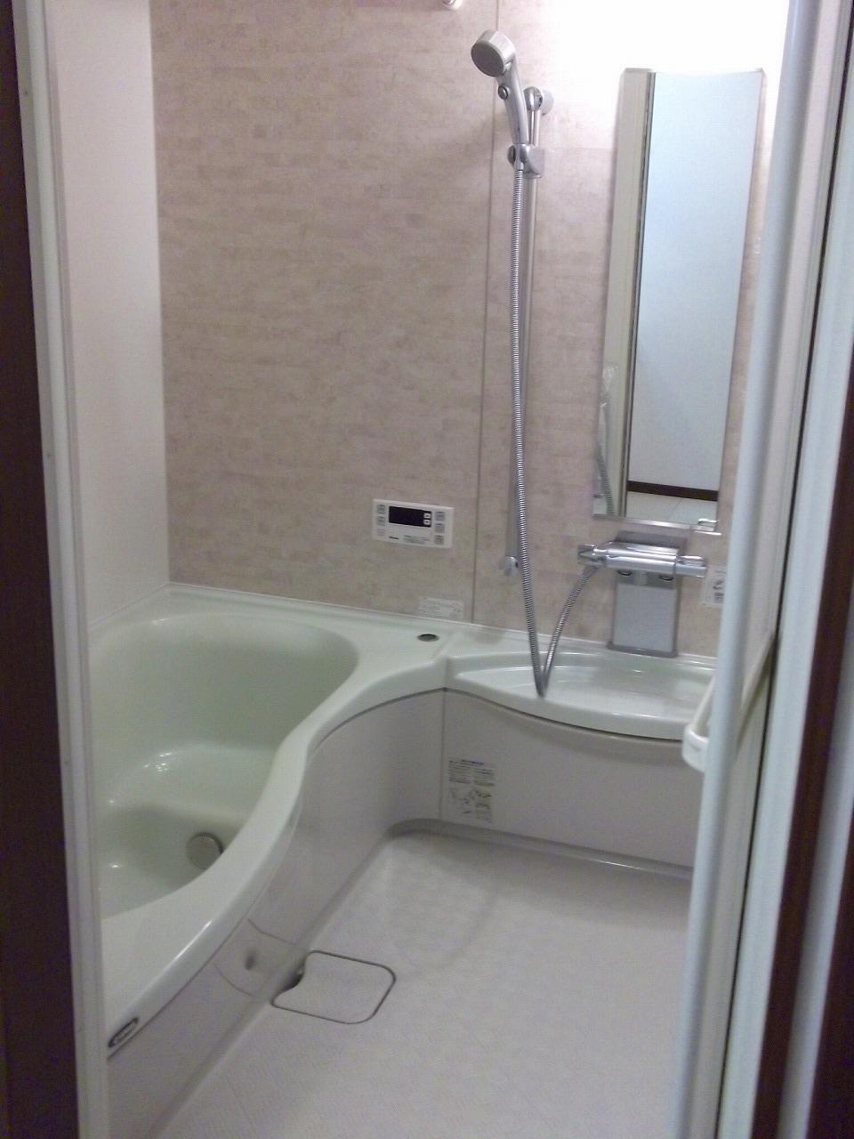 Bathroom. Indoor (July 2013) Shooting