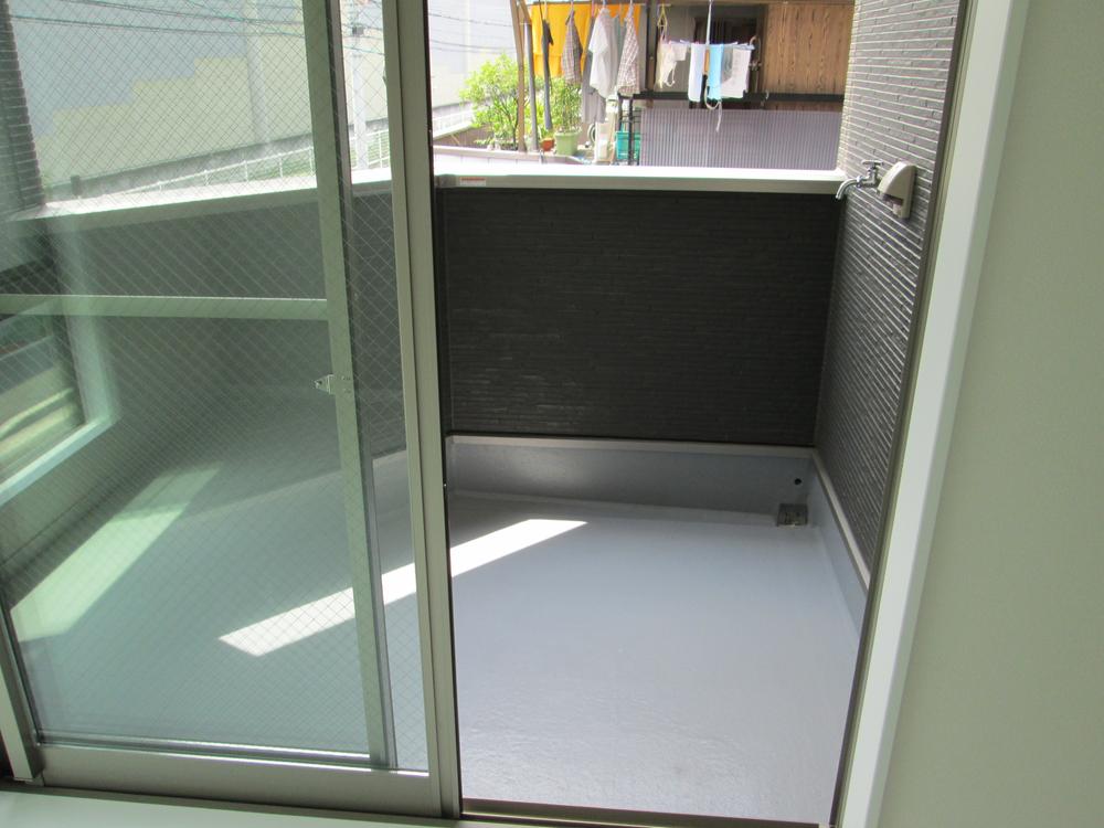 Balcony. Spacious balcony looks pleasant.