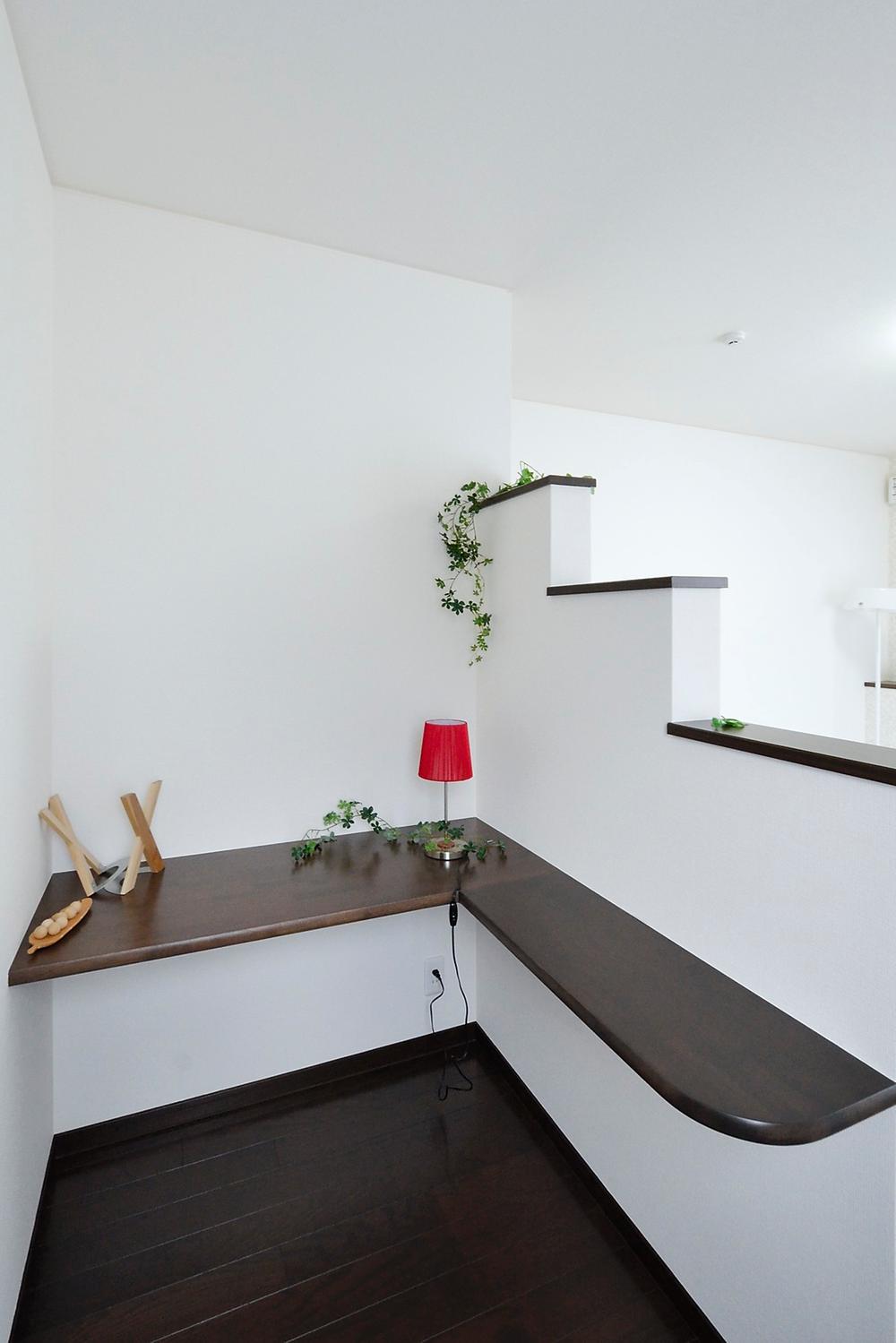 Non-living room. Study space provided in the master bedroom. Multi-purpose to be used as a reading or a personal computer space. (Model house)