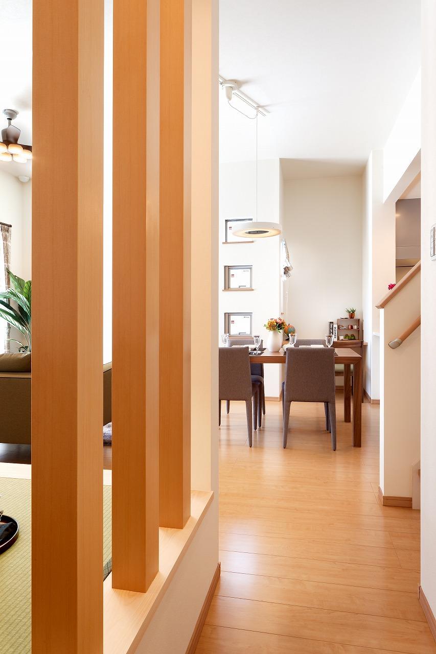 Building plan example (introspection photo). The ceiling of the living-dining was 60 centimeters higher than normal "Nobiyaie" plan. You difference airy when it entered.