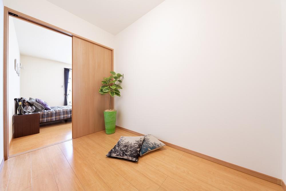 Building plan example (introspection photo). If there is a walk-in closet, Furniture, such as your existing wardrobe can also be installed.