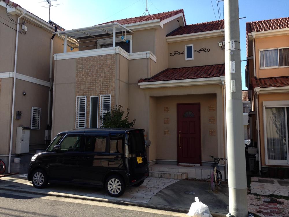 Local appearance photo. Local (11 May 2013) Shooting