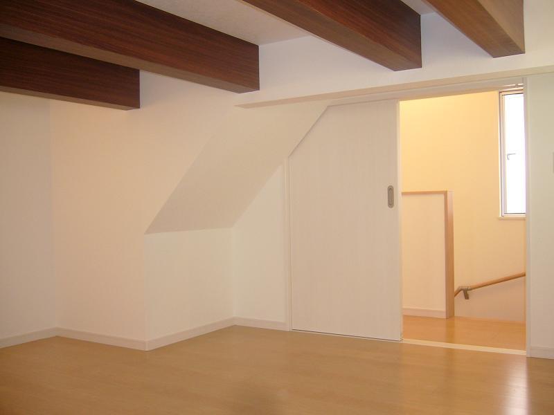 Other introspection. Same specifications (housework room)