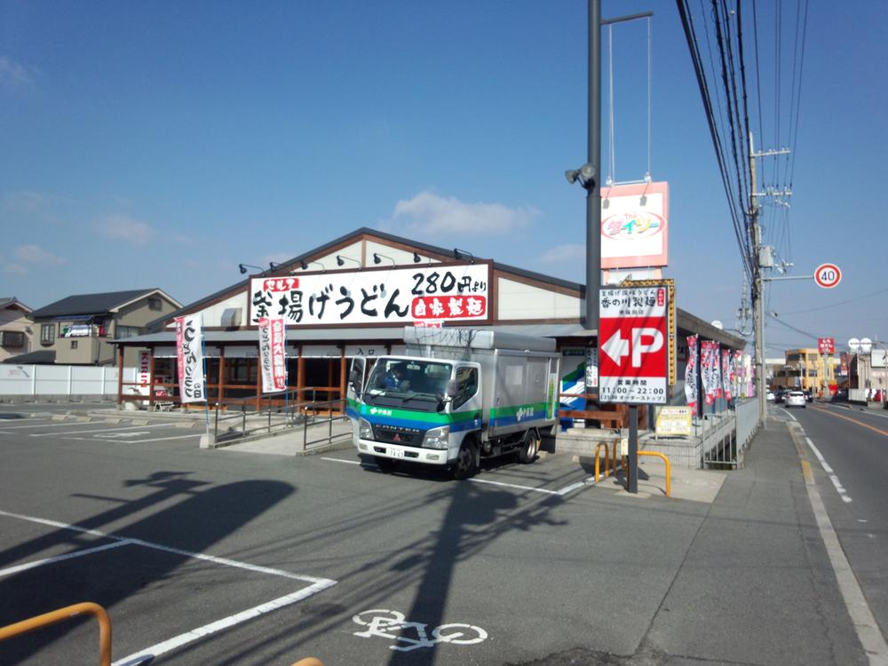 Other Environmental Photo. Noodle shop's 320m recently spear until the incense of the river Udon. Cheap and is delicious!