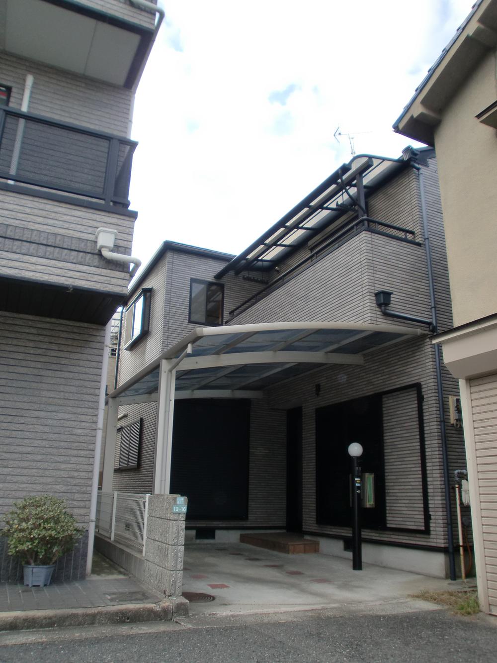 Local appearance photo. Beautiful appearance. 1BOX car also OK with parking.