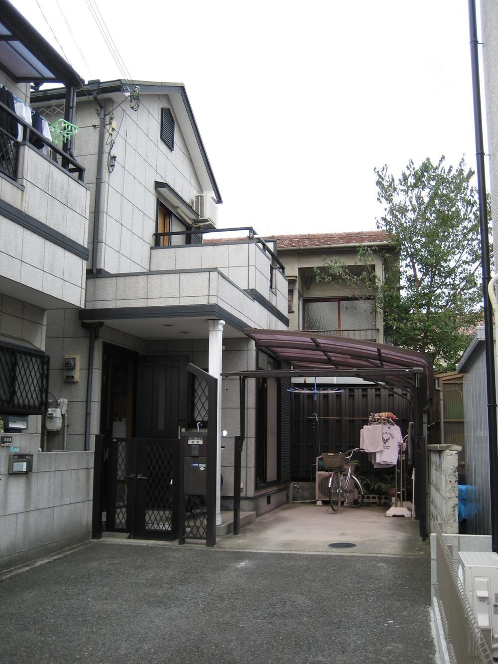 Local appearance photo