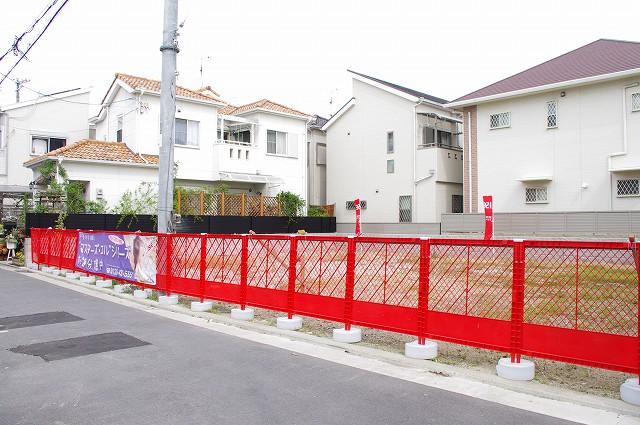 Local photos, including front road. Trying to get a home envision to 34 square meters more than the site Local (2,013.3) Shooting