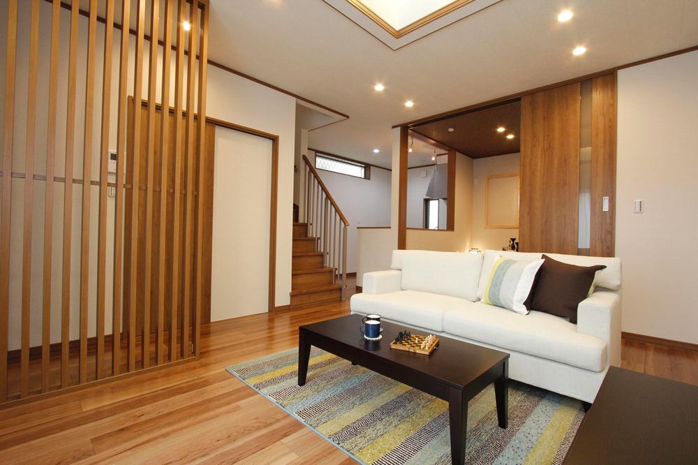 Building plan example (introspection photo).  [Our construction cases]  It is the sum dining house. Digging has become your stand type of dining. Also useful when you say hey I want lie-in! I think Japanese people will be healed in tatami.