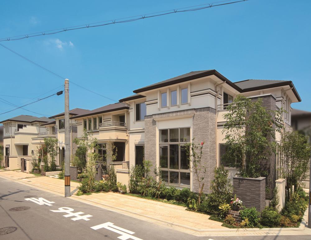 Local appearance photo. Adjacent to the Daisen parkland, Lush calm streets of the first kind low-rise exclusive residential area. ※ Appearance (08 May 2013) Shooting