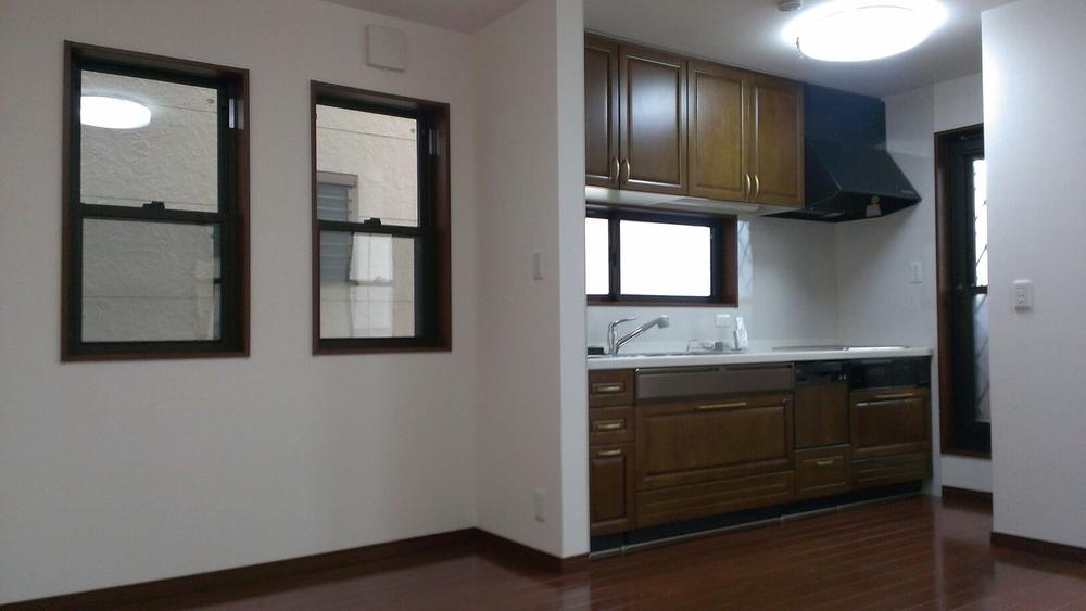 Kitchen. Dining is available widely on the wall with the kitchen. 