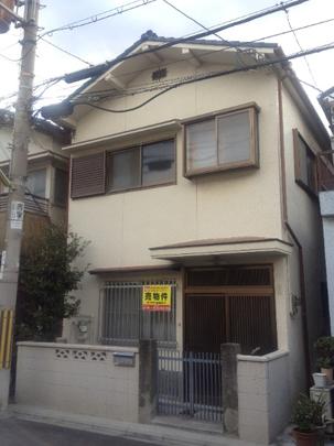 Local appearance photo. Shooting the appearance of the property