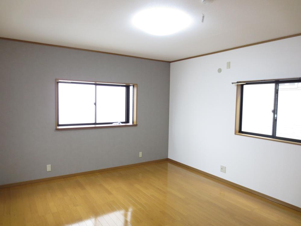 Non-living room. Accent Cross has become a fashionable Western-style ☆ 