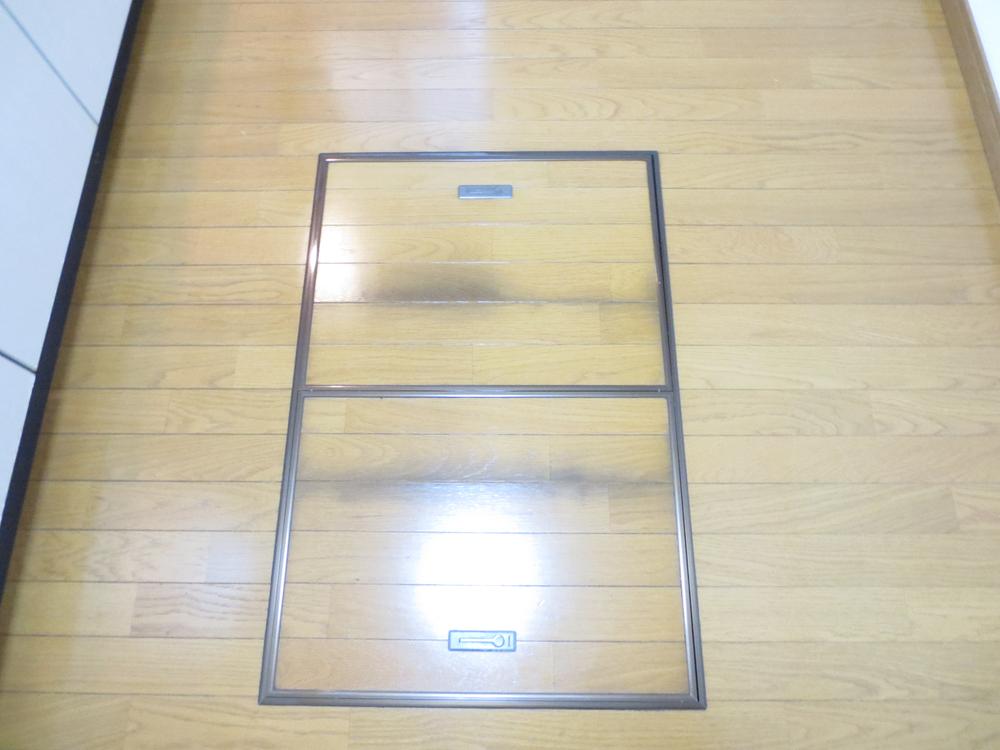 Receipt. It is under-floor storage ☆ 