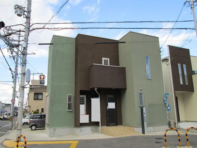 Local appearance photo. It is very beautiful in the renovation completed.