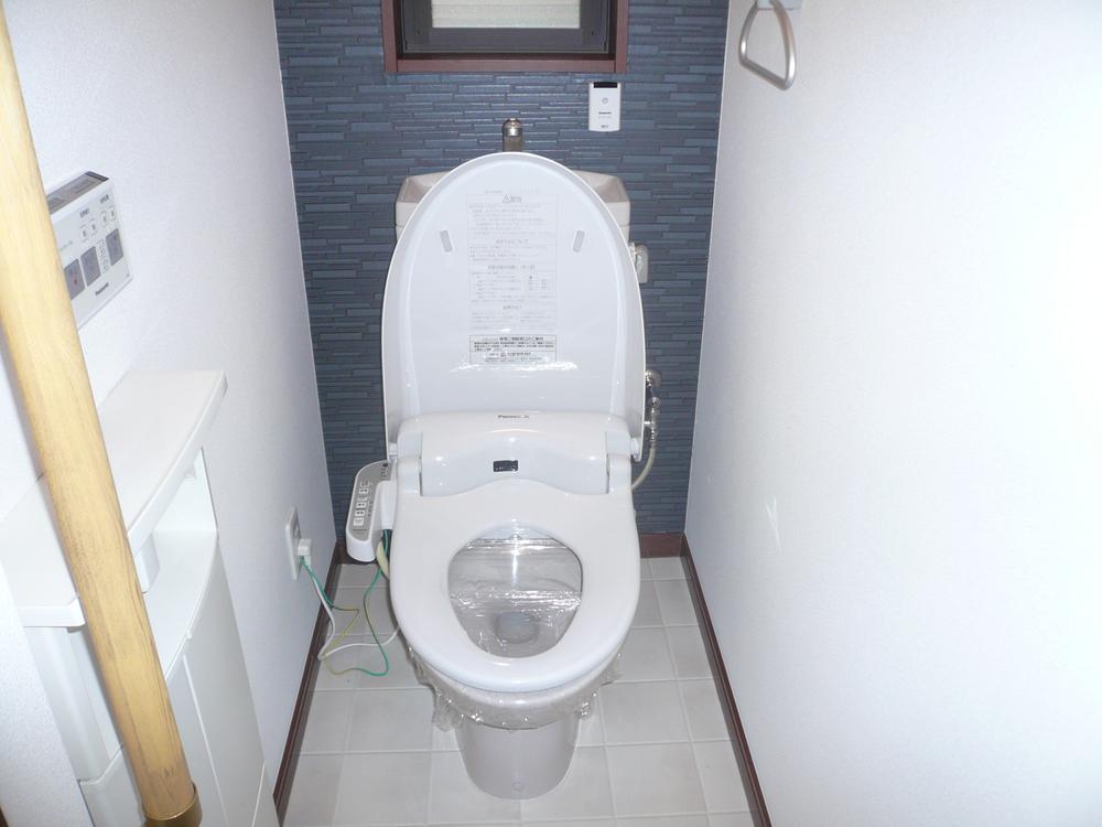 Toilet. Also with bidet in the toilet ☆ 